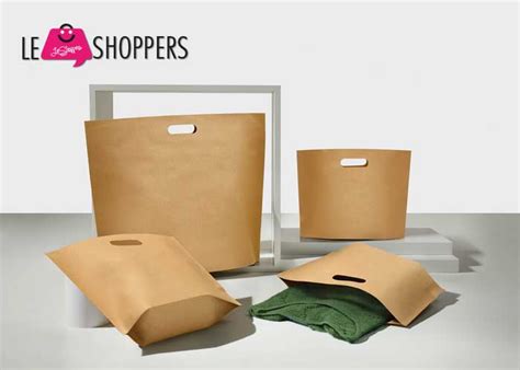 shopper in carta con manico a fagiolo